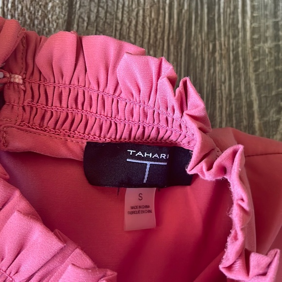 TAHARI BEAUTIFUL WOMEN BLOUSE, SMALL - Picture 11 of 13